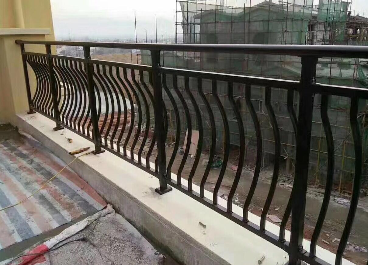 護(hù)欄應(yīng)用