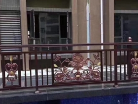 陽(yáng)臺(tái)護(hù)欄